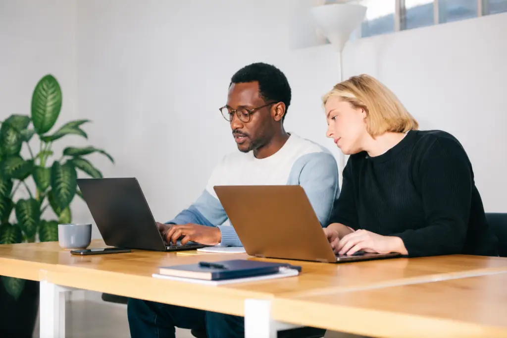 HR-adviseurs ondersteunen organisaties bij dagelijkse HR-vraagstukken